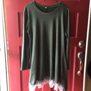 Women’s Long Sleeved Lace Trimmed Top